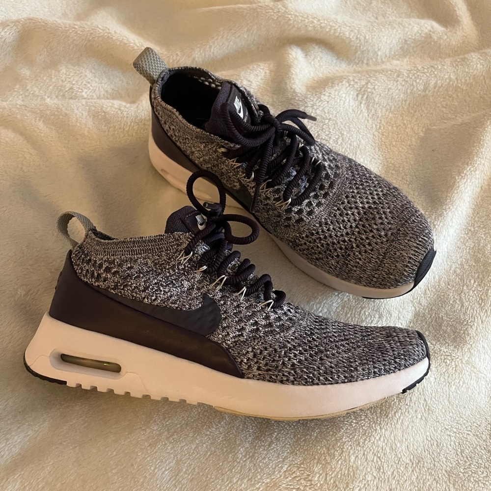 Nike Air Max Thea Ultra Flyknit Running Shoes | Size 7